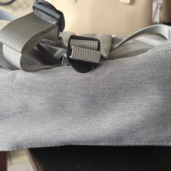 Swissgear Gray Laptop Backpack - Picture 9 of 9